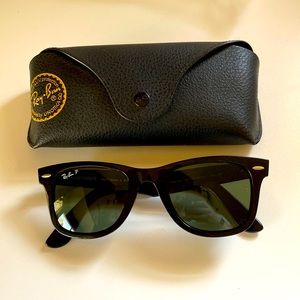 Brand new! RayBan Wayfarer Polarized! Never worn